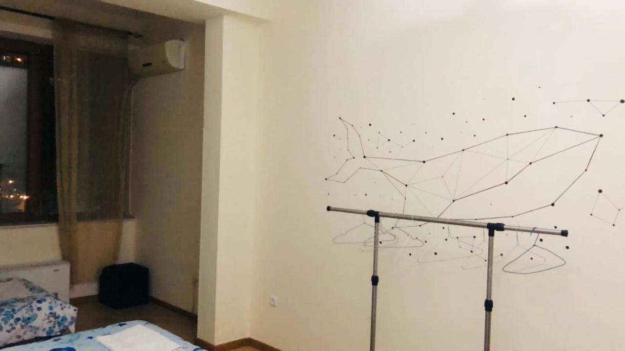 Arevahostel&Apartment เยเรวาน ภายนอก รูปภาพ