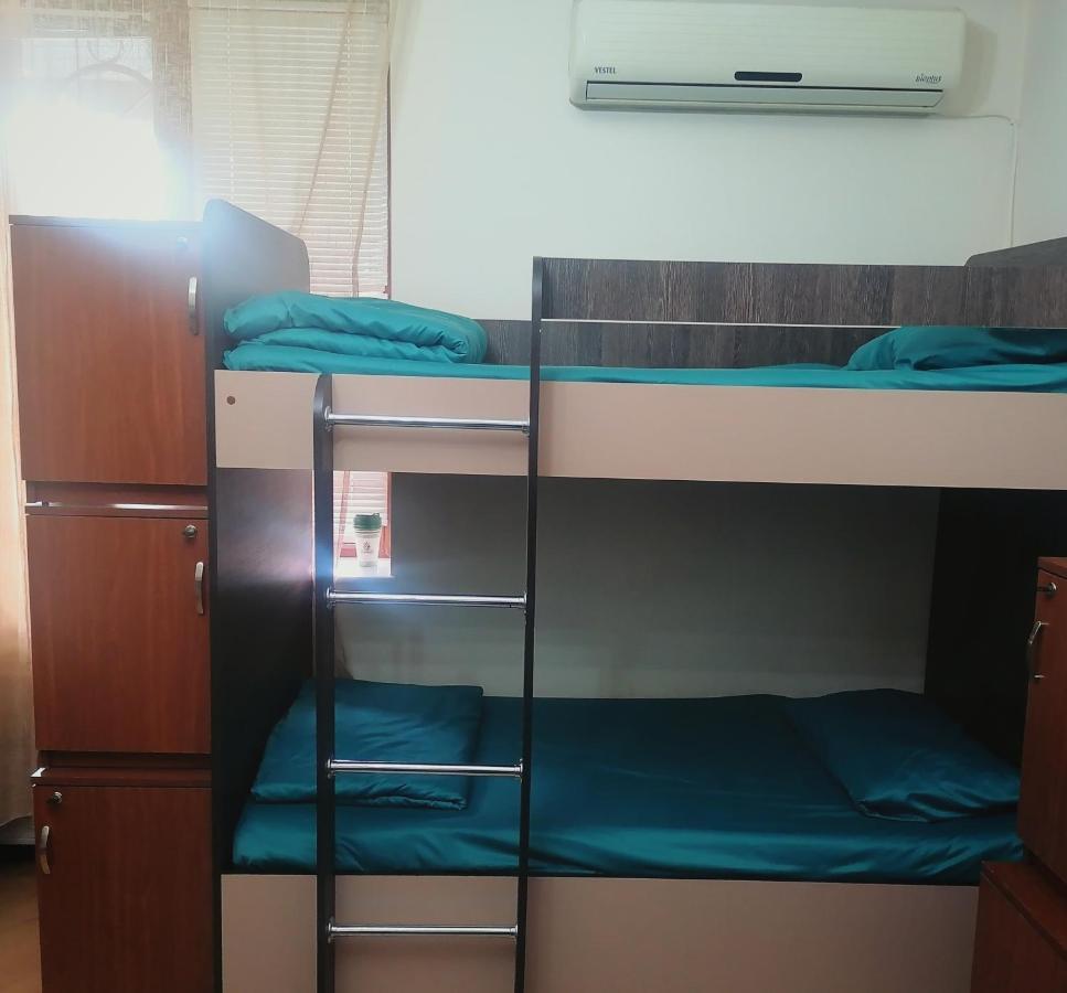Arevahostel&Apartment เยเรวาน ภายนอก รูปภาพ