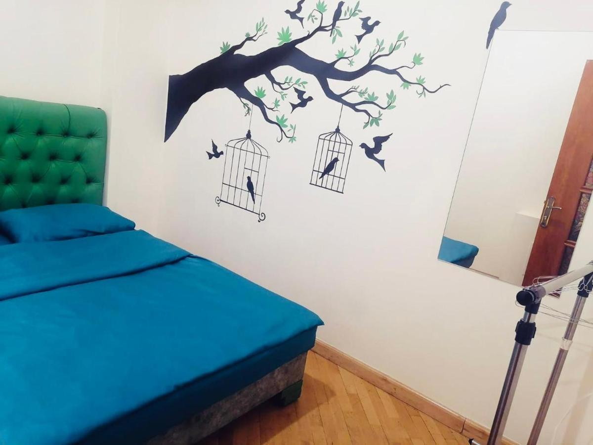 Arevahostel&Apartment เยเรวาน ภายนอก รูปภาพ