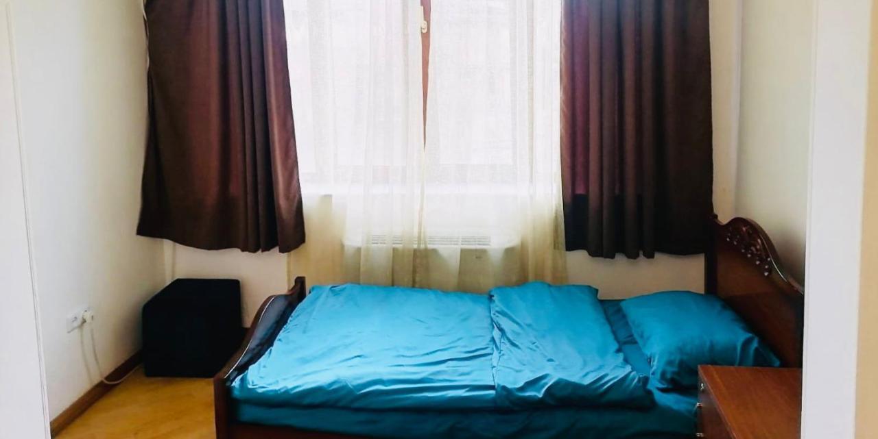 Arevahostel&Apartment เยเรวาน ภายนอก รูปภาพ