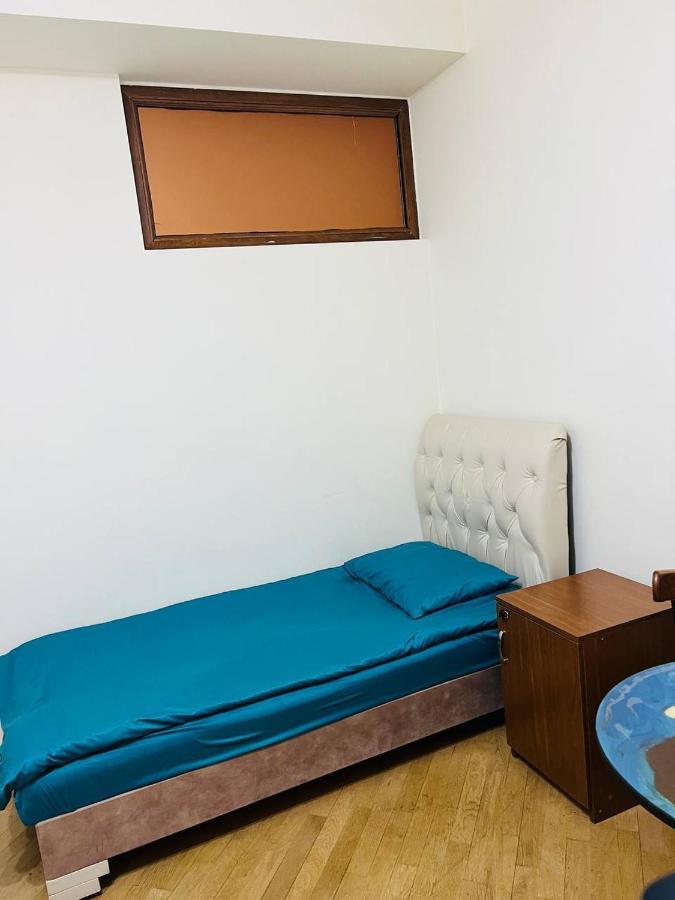 Arevahostel&Apartment เยเรวาน ภายนอก รูปภาพ