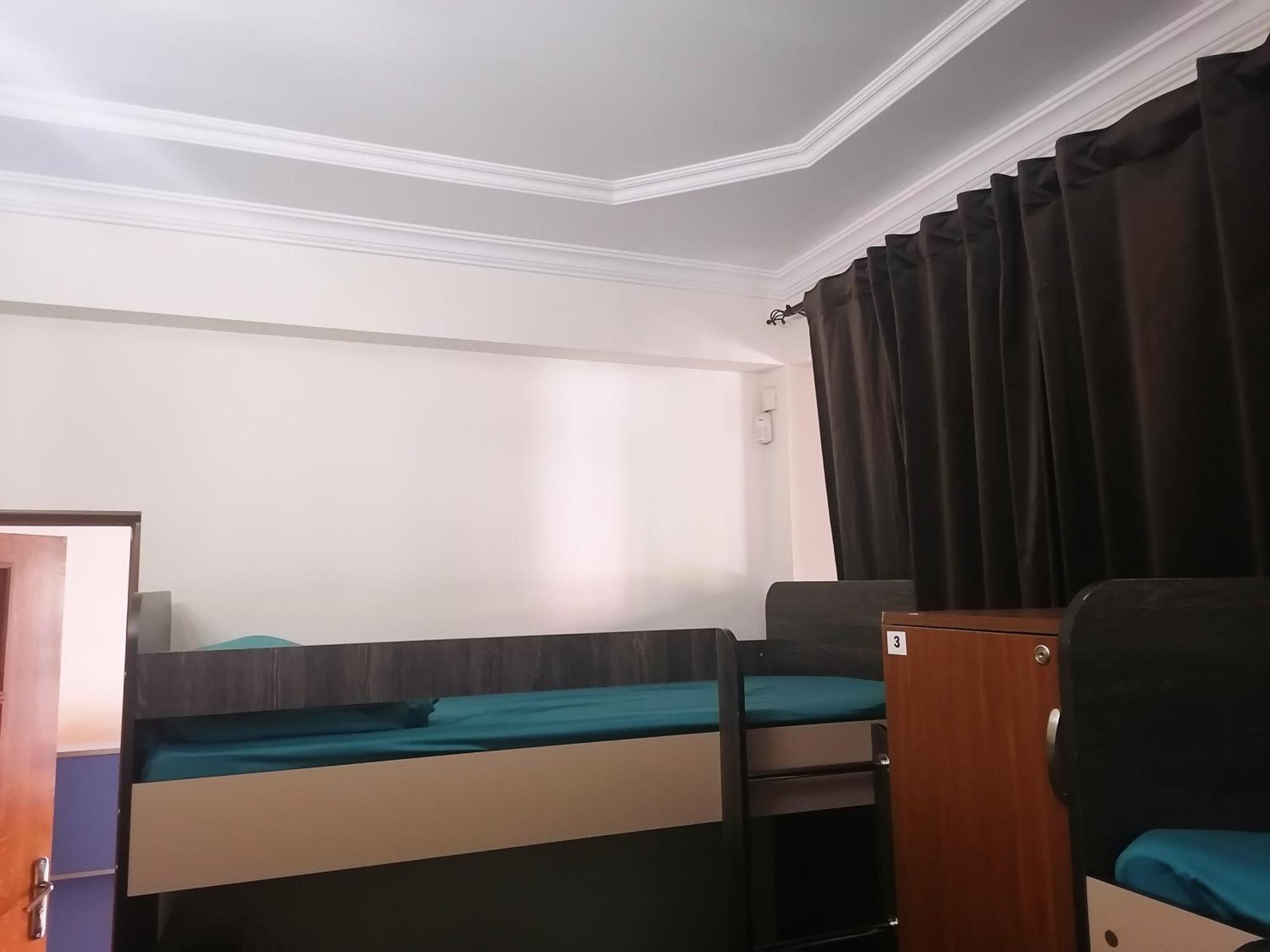 Arevahostel&Apartment เยเรวาน ภายนอก รูปภาพ